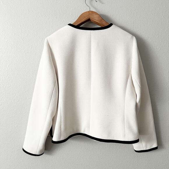 Talbots Women’s 18wp Cream Knit Black Trim Zip Jacket Blazer Size 18wp - Picture 9 of 12